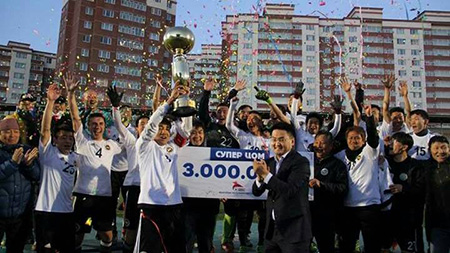 石野秀多選手　モンゴルスーパーカップ2017優勝&2016年リーグベスト11表彰