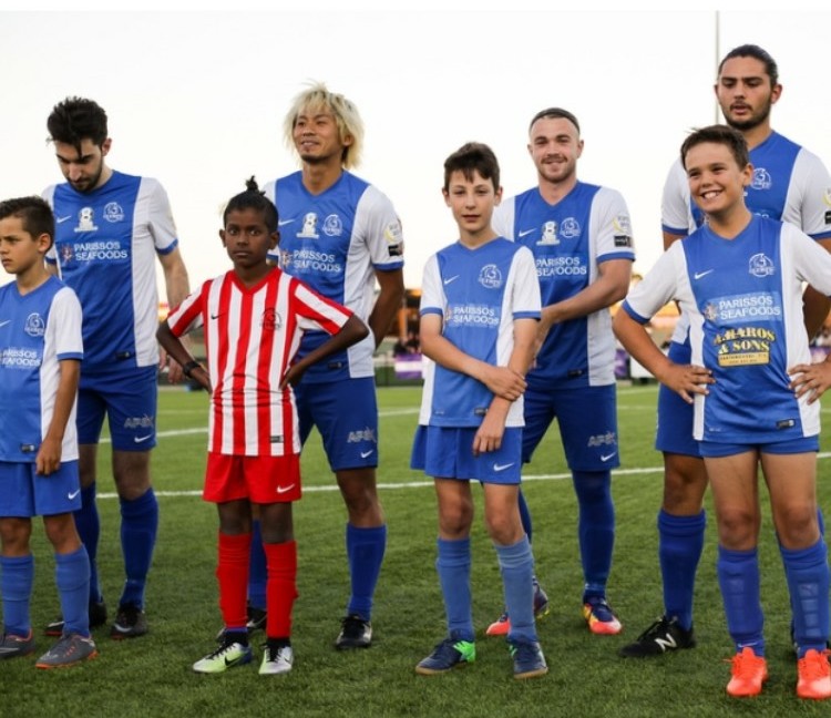 小内博文選手　豪州2部契約